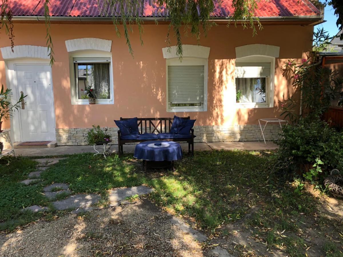 City Camping& Apartman &Bungalow Hotel Gyor Exterior photo