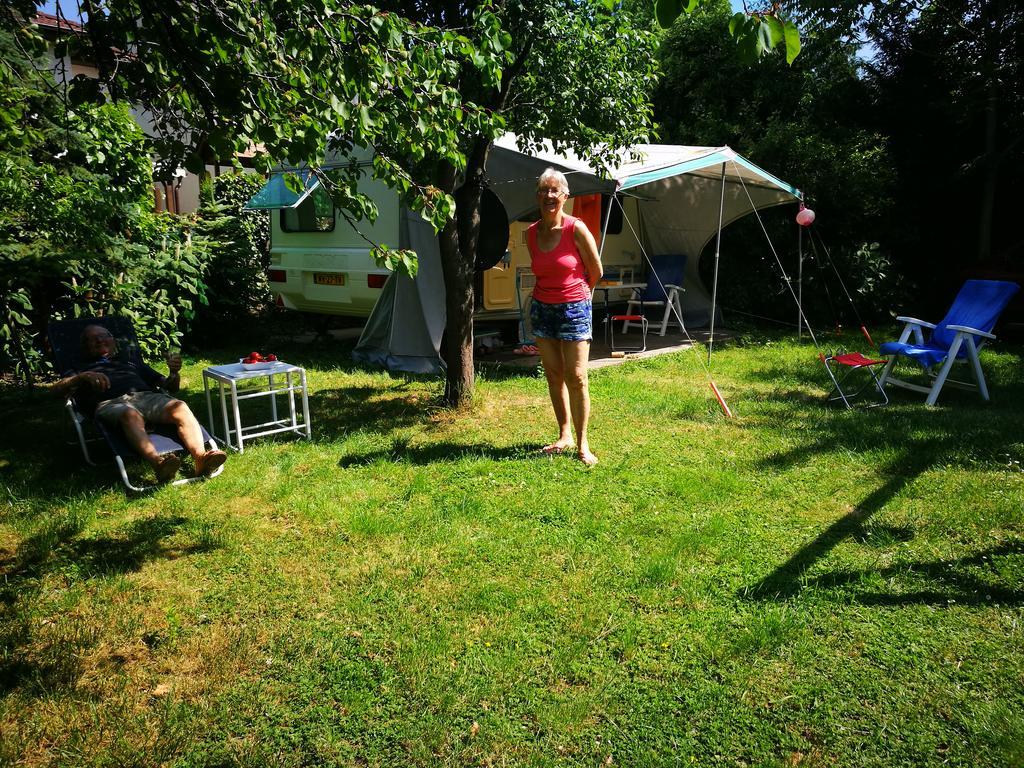 City Camping& Apartman &Bungalow Hotel Gyor Exterior photo